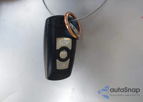 2014 BMW 328I xDrive z USA, uszkodzony, nr VIN WBA3B3G53ENR84309